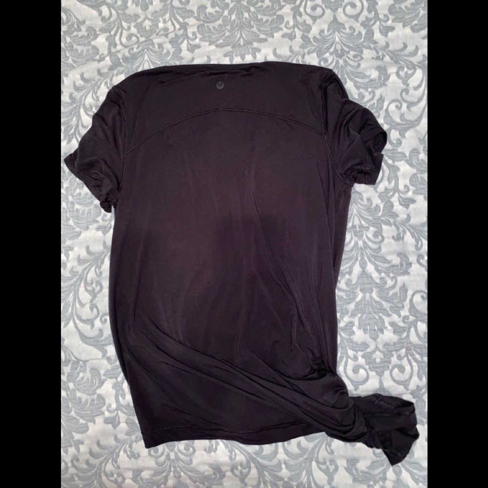 Lululemon To The Point Tee size 6 - Picture 8 of 9